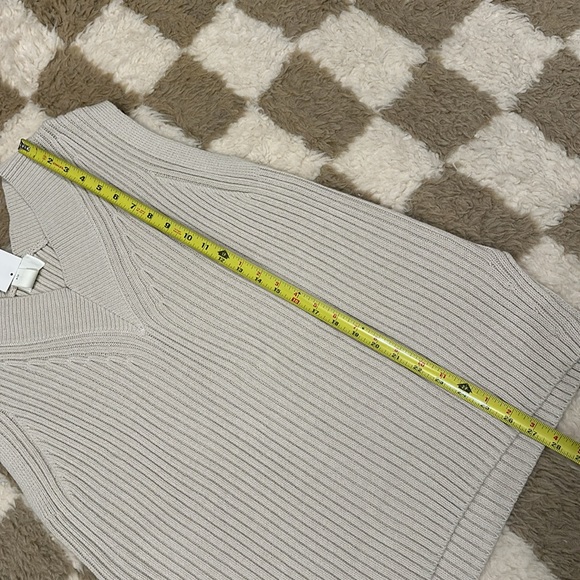 Cream cable knit sweater - Picture 6 of 7